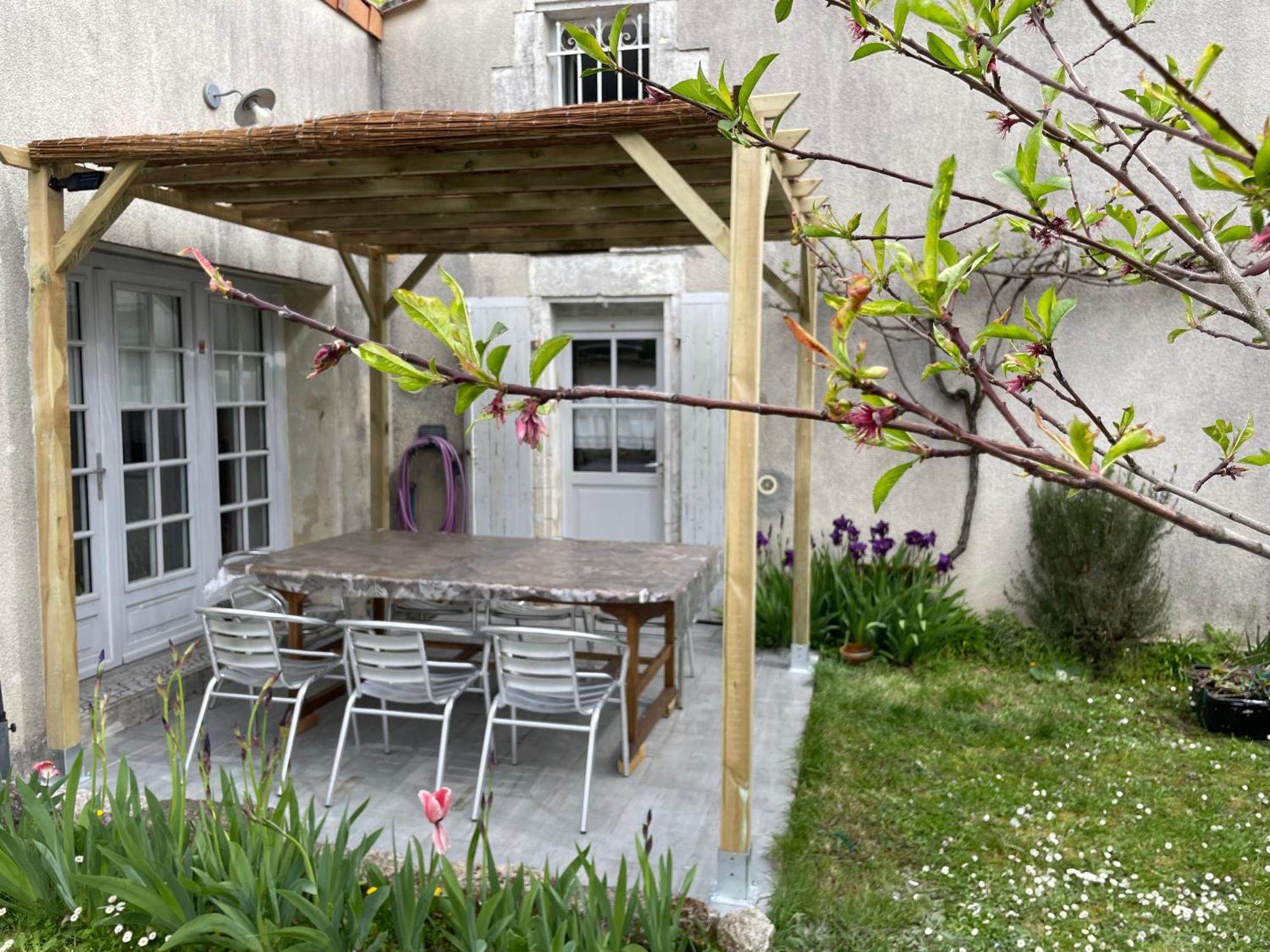 La Maison De Josephine Montignac-Charente Exterior photo