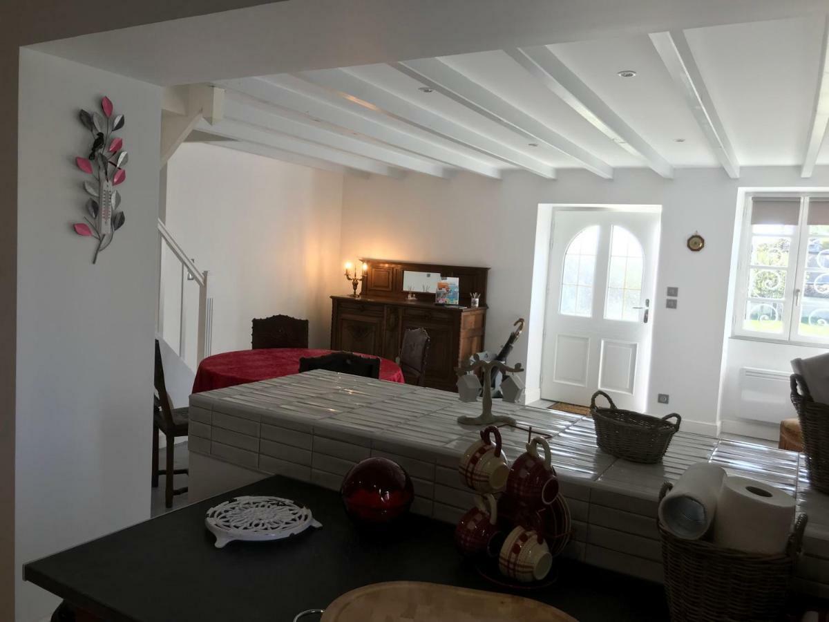 La Maison De Josephine Montignac-Charente Exterior photo